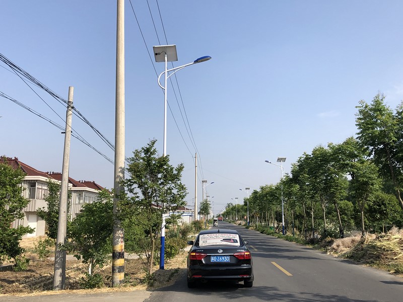 鹽城市鹽都區太陽(yáng)能路燈